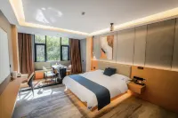 ThreeStar Hotels in Yun County