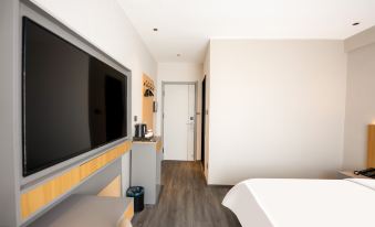 Homeinn Fairyland Hotel (Weihai Municipal Government Weigao Plaza)