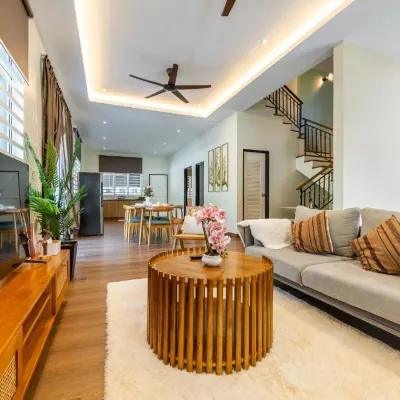 La Ferringhi Villa by ALV Hotels near Miami Beach - Pantai Miami