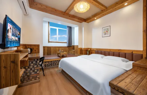 老樹酒店（滄州肅寧火車站店）