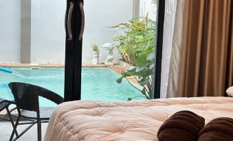 Golden Palm Resort