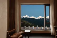 Seventeen Hotel . Meili Hotels in Deqin