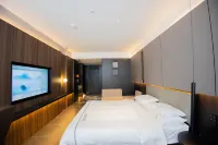 Manmei Hotel