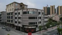 Waterfront Huiting Hot Spring Hotel Các khách sạn ở Phong Thuận