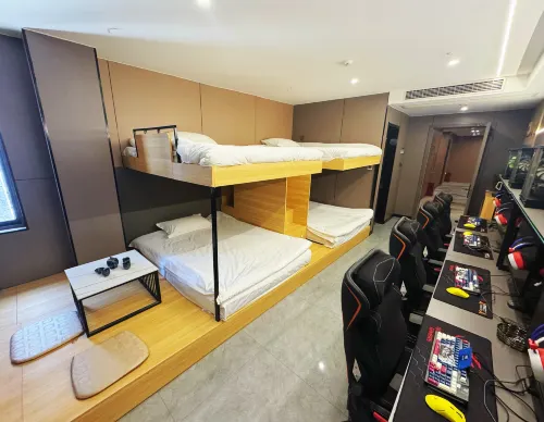 Number Seven E-Sports Hotel Hotels in Feng County