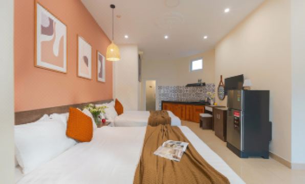 GREEN MEADOW VILLA&café