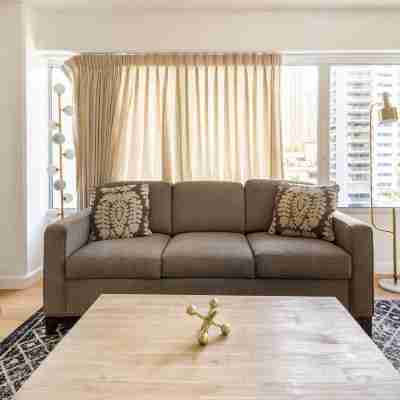 City & Palm View Oceanfront Bliss w/ Free Parking Rooms