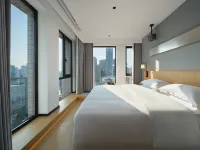 SFEEL Designer Hotel (Chengdu Taikoo Li Wangfujing  Road Branch) - parking