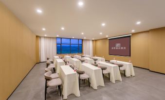 Dori Bee Joy Hotel