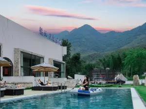 憶時光丨咖啡親子·ins風美宿（涇縣皖南川藏線月亮灣景區店）