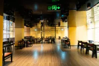 AN HOTEL - servizio colazione