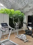 โรงแรมมิราเคิล (ถนนเวสต์ หยางซั่ว ลี่เจียง สาขา) - ที่มีฟิตเนส