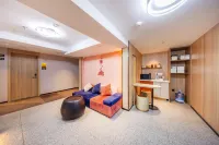 IU Hotel (Lanzhou Center Xiaoxihu Subway Station)