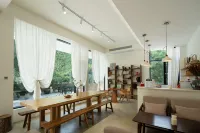 โรงแรมโฟลรัล์ โรงแรมฟานเจียน