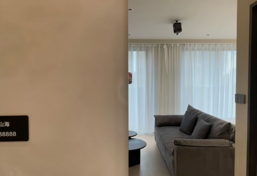 팅젠 샨하이 호텔 로비