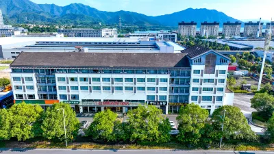 Beer Holiday Hotel Hotels near Huangshanjian