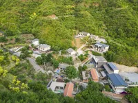 Oak red homestay Hotel in zona Jingdong Canyon