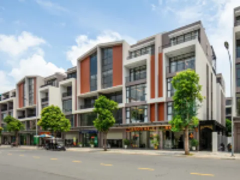 皇家酒店 - Vinhomes 海洋公園 3 號 義柱社酒店