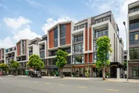 Royal Hotel - Vinhomes Ocean Park 3 Hotels in Văn Lâm