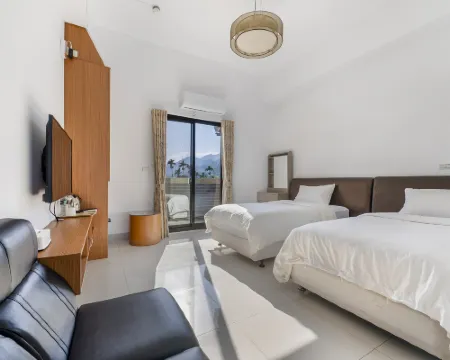 Quan Ming B&B Hotels in Miaoli
