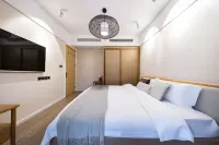 W GAO KONG HAI JING CHONG LANG JIUDIAN