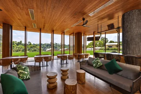 Colugo Camp, Mandai Wildlife EAST Отели рядом с достопримечательностью «Ла Каса»