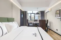 Manzhou Hotel (Lixian Wanda MGM Branch)