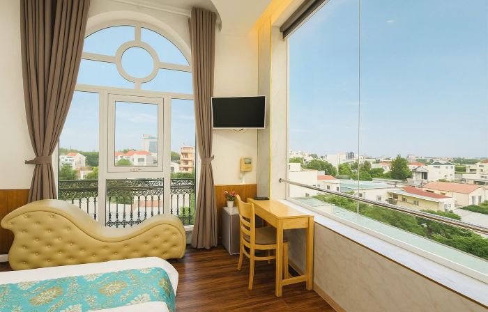BIG Central Hotel Can Tho - 7 Minutes to Ninh Kieu Wharf