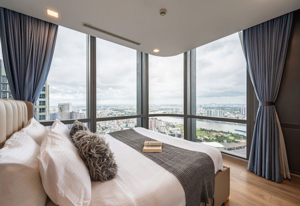 Premier Condotel Landmark 81