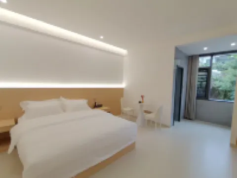 Lanshu Homestay (Lancang Nuozhadu Tourist Scenic Area)