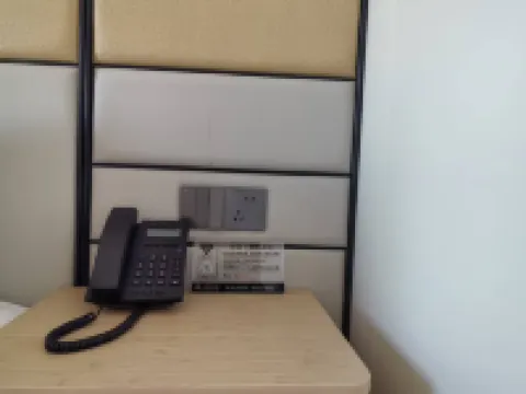 Rolls Qingyue Hotel (Liuzhou Luzhai County Government)