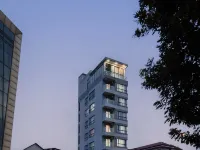 WH Chamkarmon Residence Hotels near Chamkar Mon