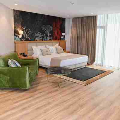 White Hill Hotel Rooms