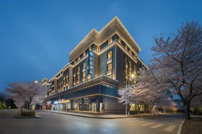 HanTingホテル（嘉峪関東湖市役所） 嘉関市体育中心-総合館周辺のホテル