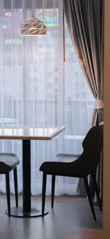 ห้องเอ็กซ์คลูซีฟคอร์เนอร์โฮล์มส์