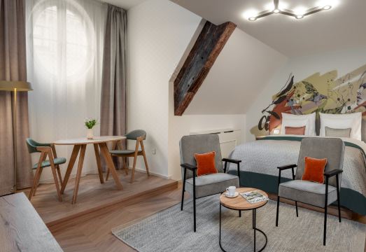 더 보타니스트 바이 아드레즈