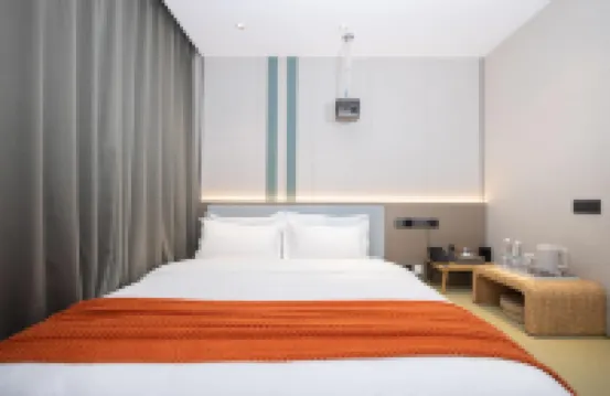 Flourishing  Hotels
