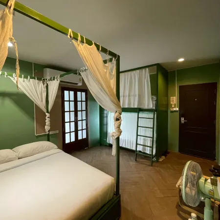 Eden Hotel Bangsean