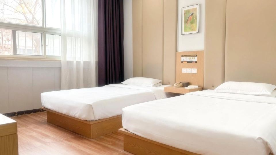 Super 8 Hotel (Zhenhua Shopping Center, Liaocheng Development Zone)