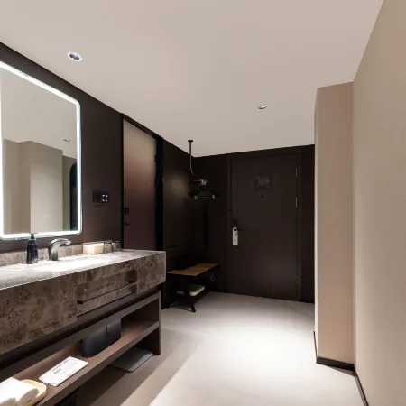 Yantai Binhai Square Atour Origin Hotel​