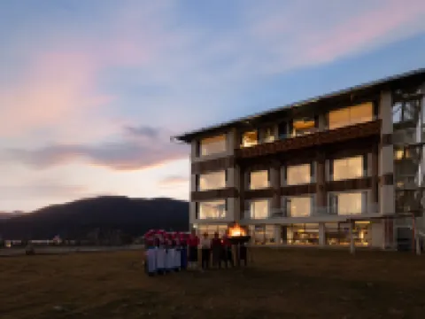 Shangri-La Yanwai · Boundless Wild | THE HORIZON Hoteles cerca de Napahai Tourism Area Dala Scenic Spot