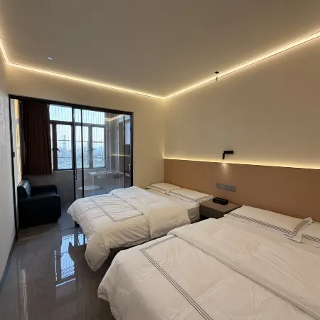 MORNSHIN LODGE