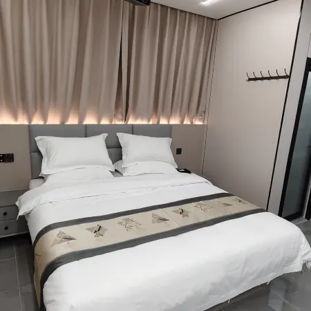 Qinghe Audio-Visual Smart Homestay