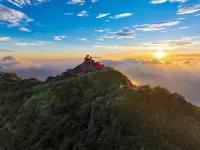 Global Village Elegant Lijiang Hotel (Guilin Two Rivers and Four Lakes Xiangbishan Branch) - غرفة مطلة على الجبل