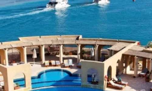 โรงแรมทรีคอร์เนอร์โอเชี่ยนวิว พรีสทีจ - เฉพาะผู้ใหญ่เท่านั้น