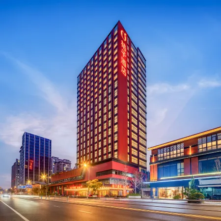 Orange Hotel Mianyang Changhong International City Yuewanglou Branch