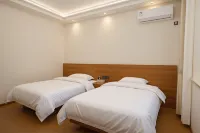 武夷夏日酒店（武夷山印像大紅袍店）