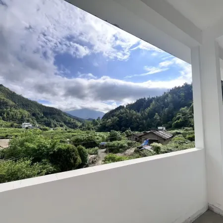 Jiufeng Mountain Hidden Realm, Lechang | Cloud Retreat Lodging