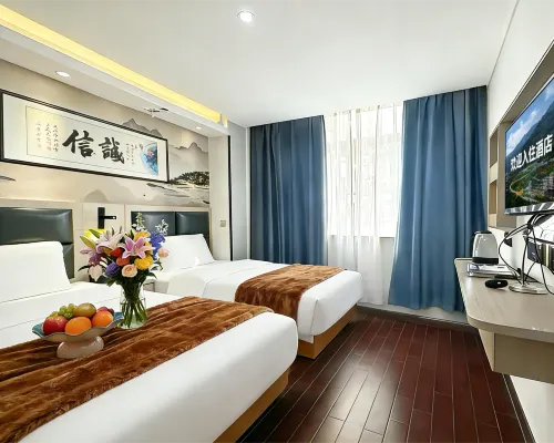 Ledu Hotel (Luohu Hongling Subway Station) Отели рядом с достопримечательностью «Парк Личи»