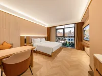 Starway Hotel (Weinan Wuyue Plaza) 웨이난 호텔